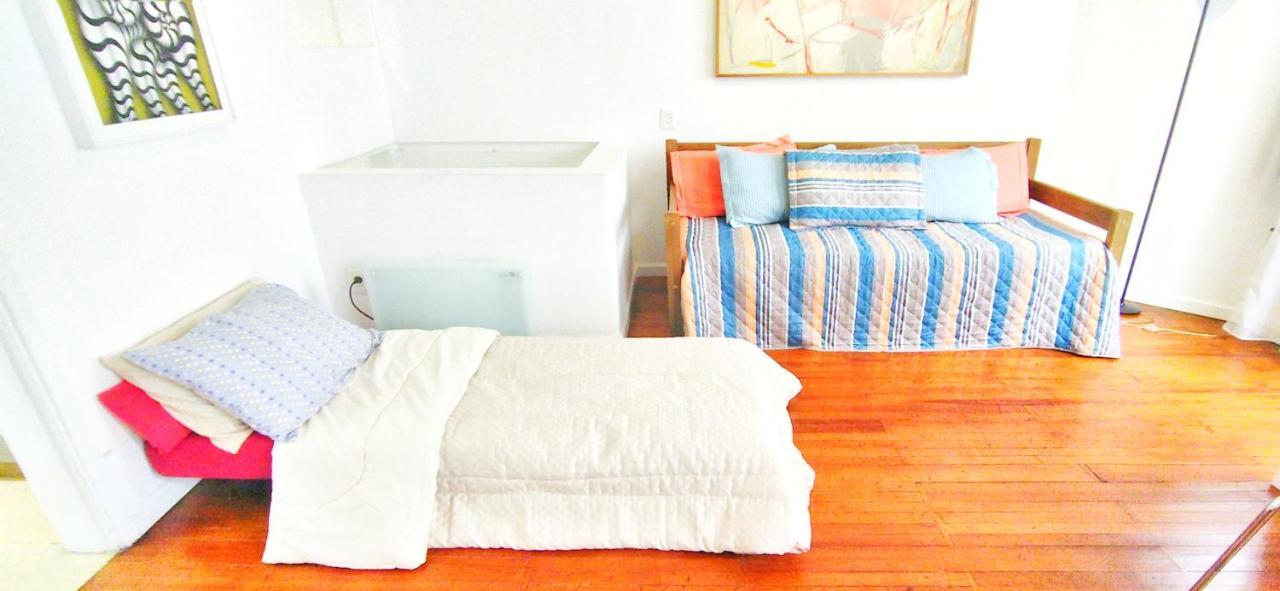 House With Large Terrace, Jacuzzi And Gated Parking For One Car Villa Montevideo Exterior photo